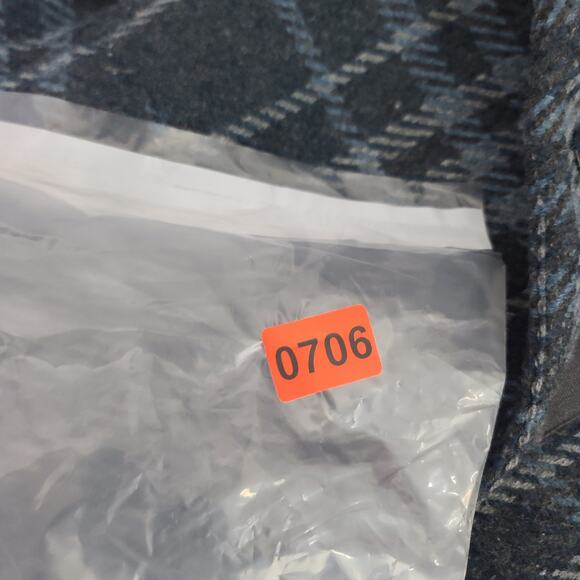 Talbots plaid wool women's snap up Grey plaid jacket Size 6 Academia Old money - Picture 11 of 11